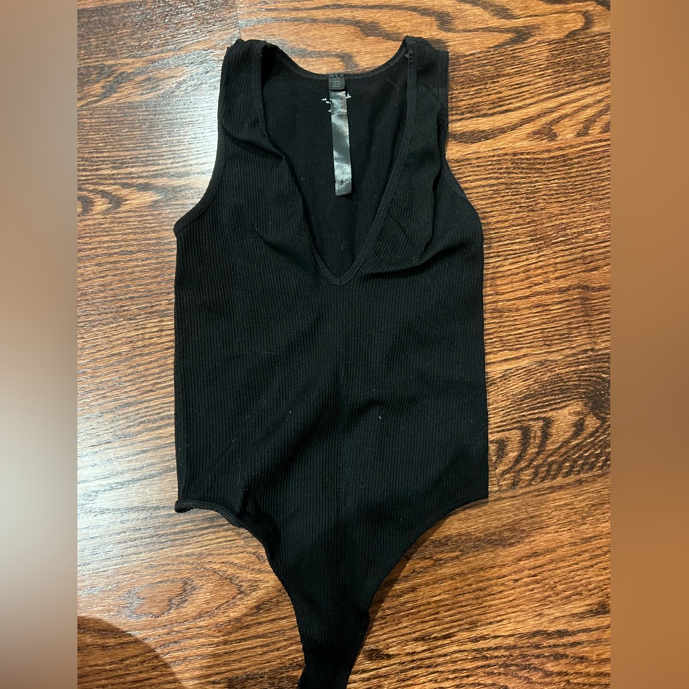 Urban Outfitters Chic Black Ribbed Tank Top
